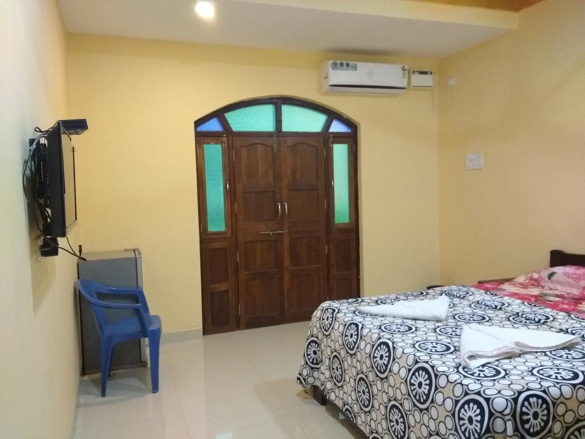 Hayden Guest House Calangute Buitenkant foto