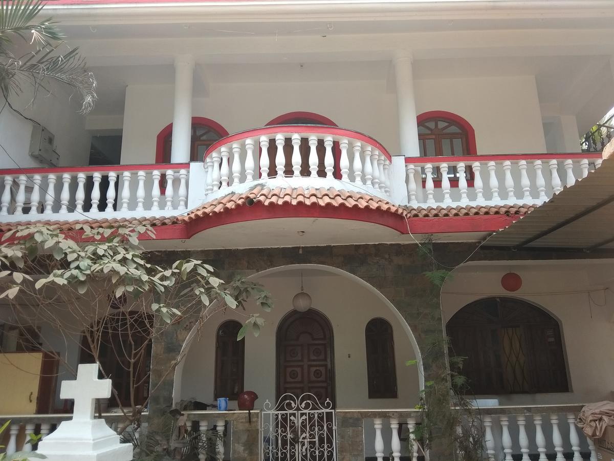 Hayden Guest House Calangute Buitenkant foto